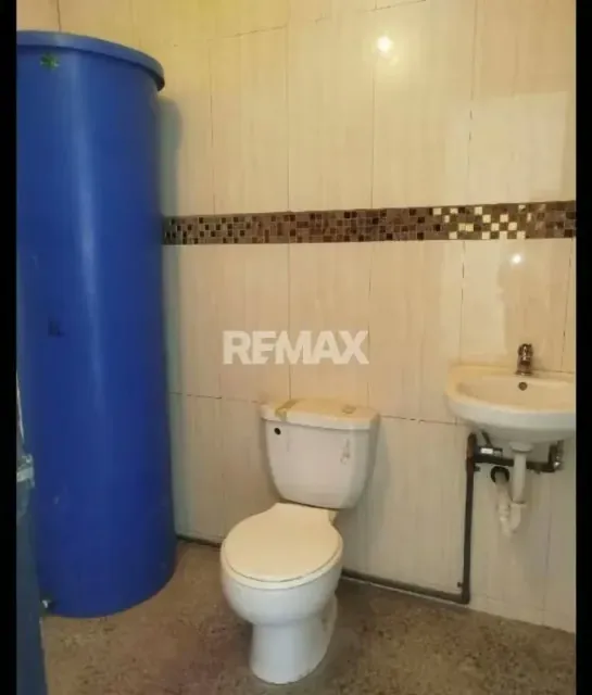 Se VENDE Apto en Edificio Camila, Sector bellas artes - 2