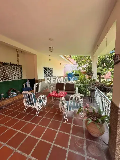 Amplia y espectacular Casa en Venta Ubicada en la Urbanización San Isidro S13 Vía Valera La Puerta - 6