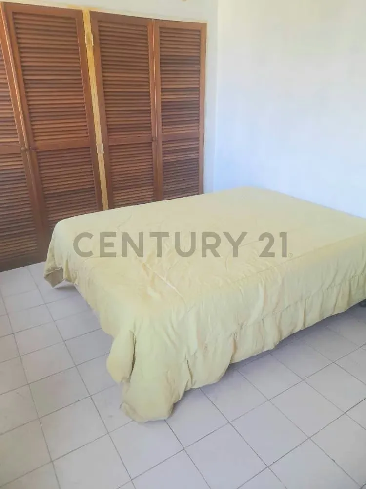 amplio apartamento Residencia Paseo Colon