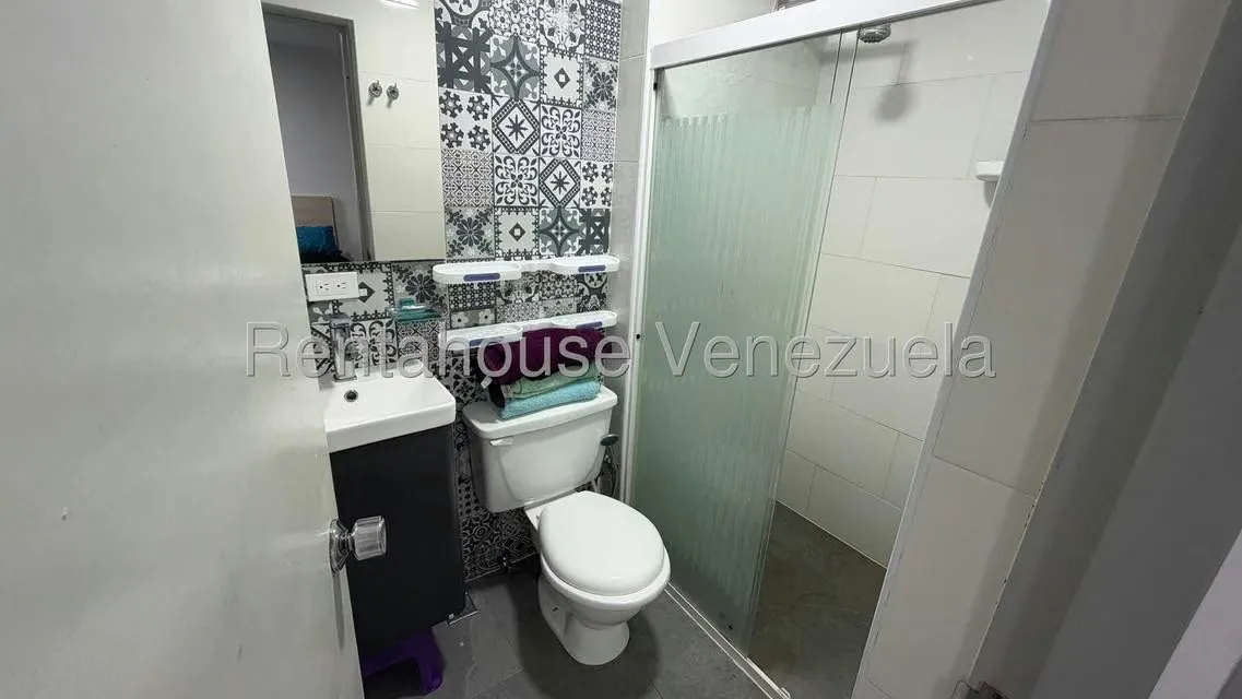 Apartamento (1 Nivel) en Venta en El Tambor, Miranda - 2