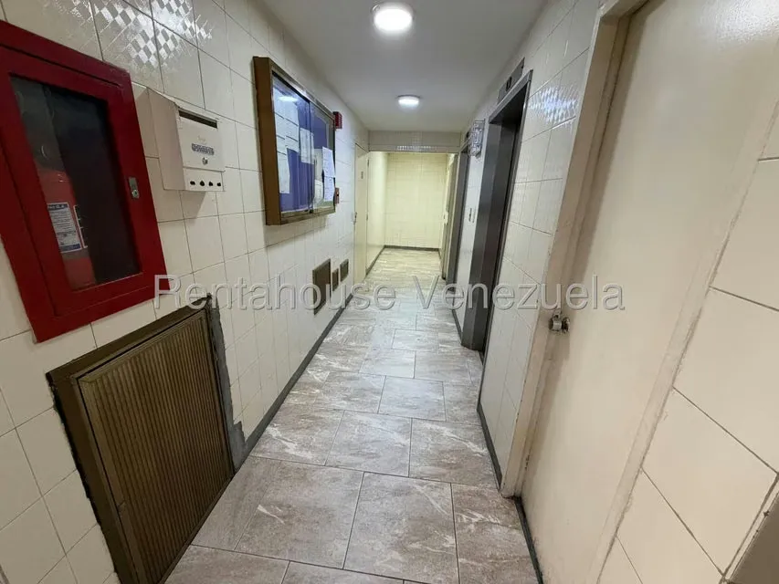 Apartamento (1 Nivel) en Venta en El Tambor, Miranda - 34
