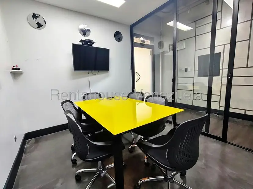 Comercial (Oficina) en Alquiler en Manzanares, Distrito Metropolitano