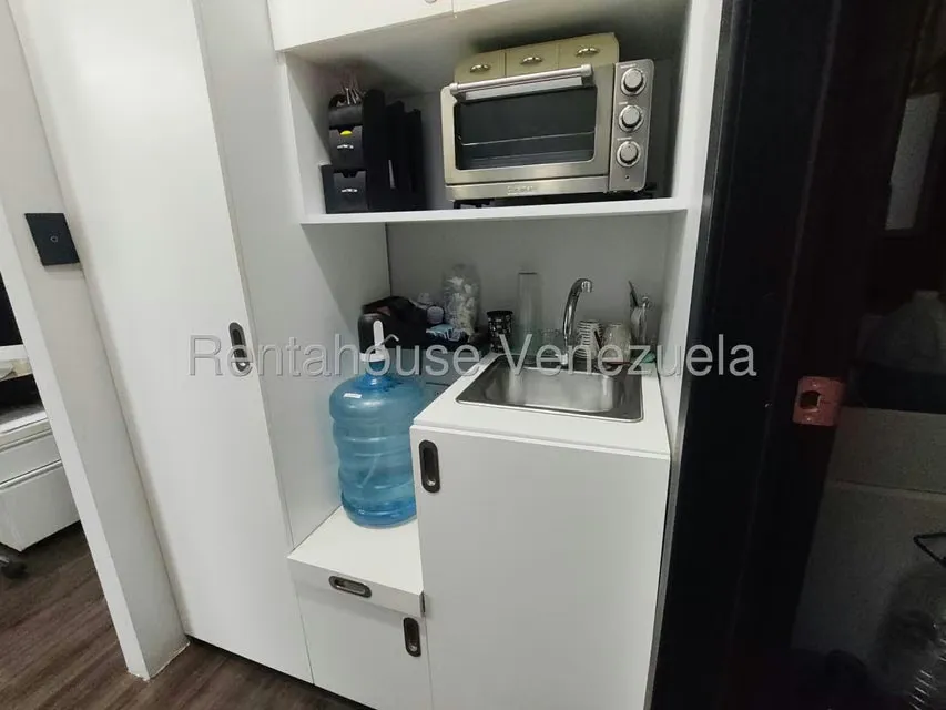 Oficina en Alquiler en Manzanares, Distrito Metropolitano - 17