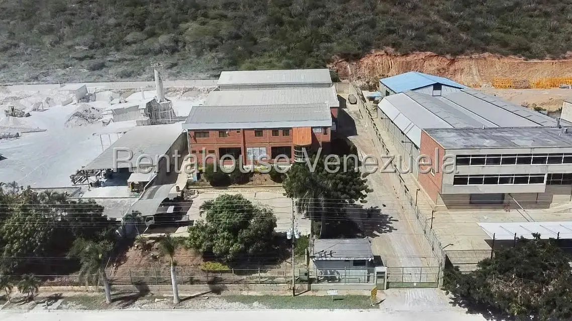 Galpon - Deposito en Venta en Zona Industrial 2, Lara - 2