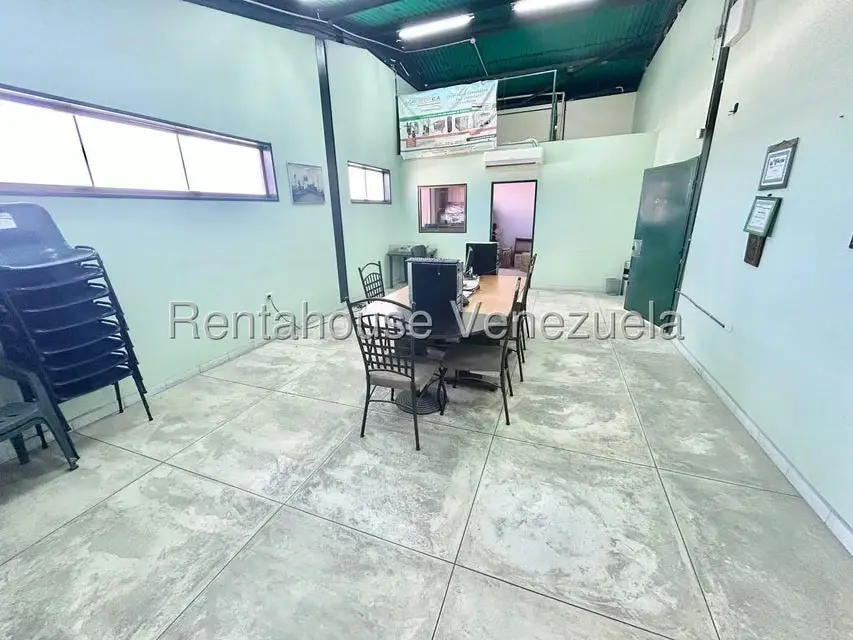 Galpon - Deposito en Venta en Zona Industrial 2, Lara - 25