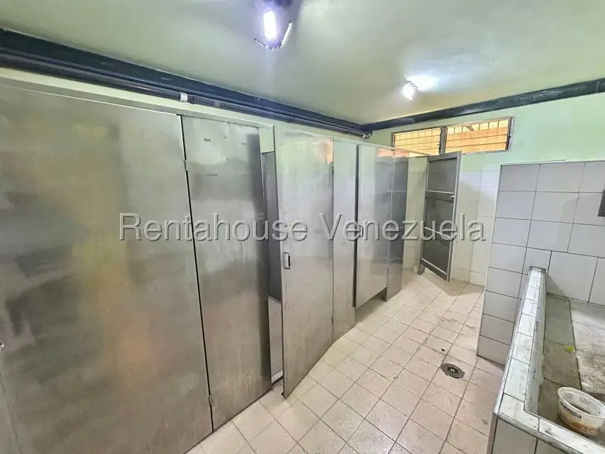 Galpon - Deposito en Venta en Zona Industrial 2, Lara - 35