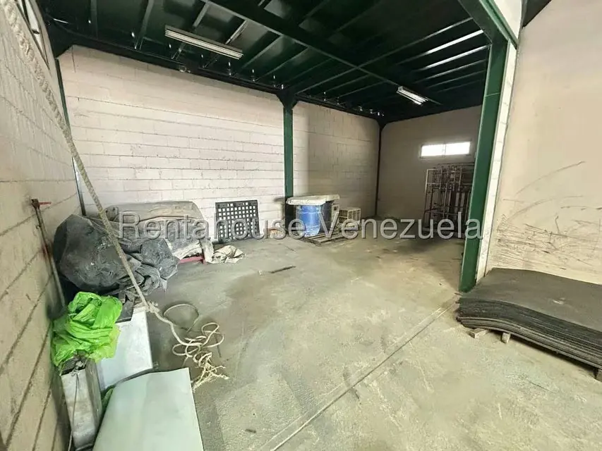 Galpon - Deposito en Venta en Zona Industrial 2, Lara - 42