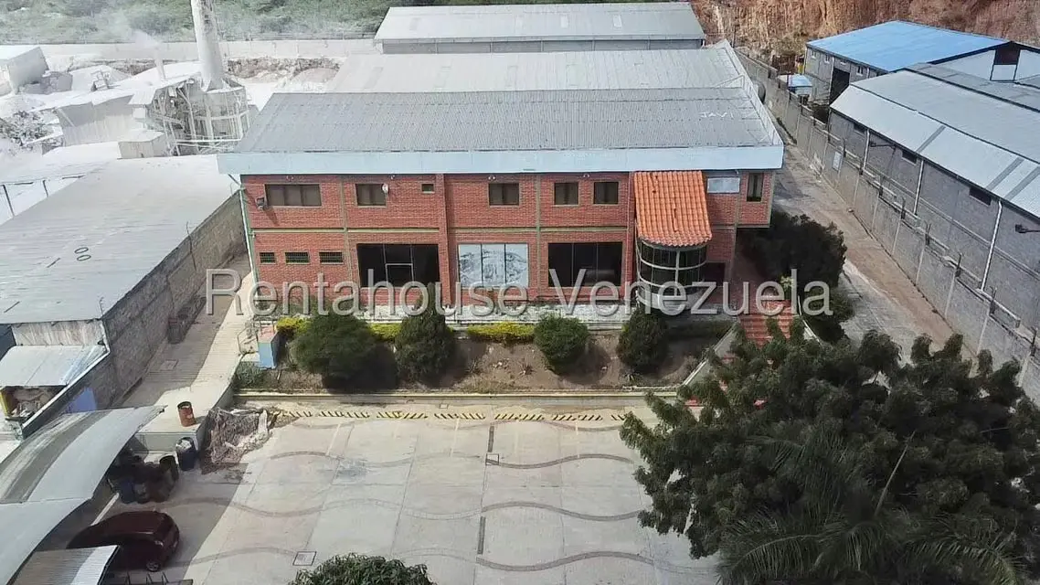 Galpon - Deposito en Venta en Zona Industrial 2, Lara - 56