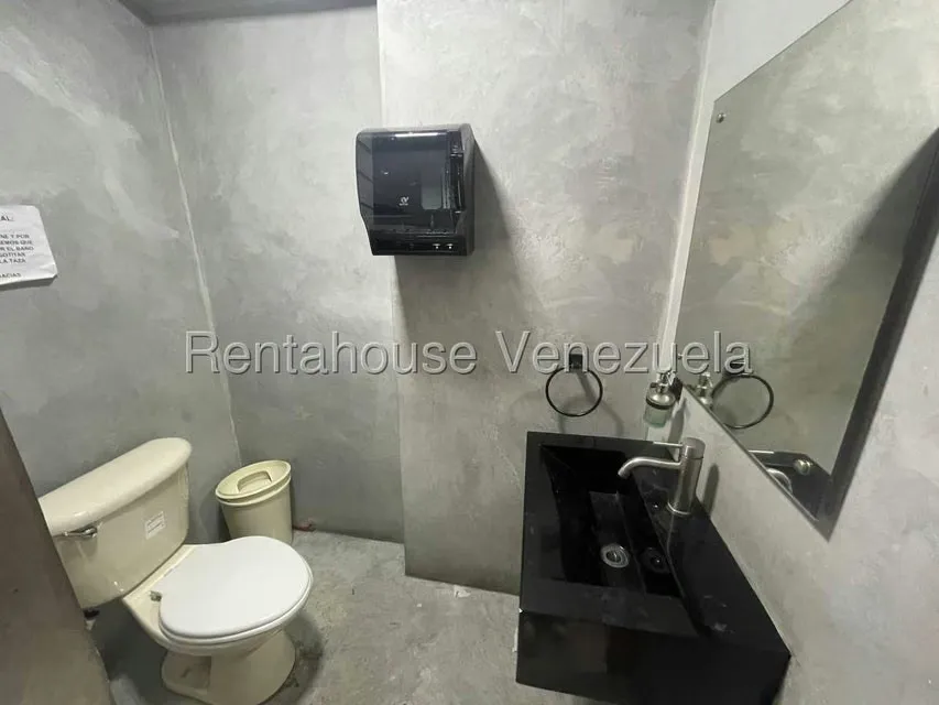 Oficina en Alquiler en El Rosal, Distrito Metropolitano - 11