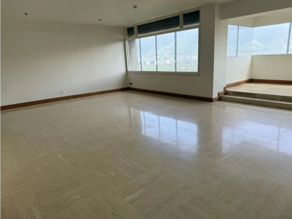 Se vende apartamento 200m2 El Cafetal 8628 - 8