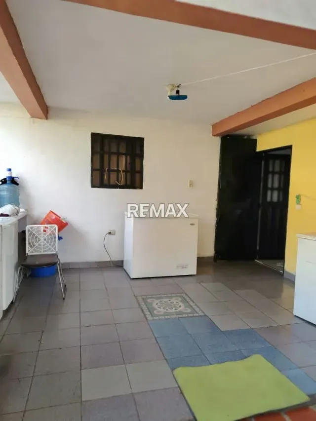 CASA UBICADA EN LA ROTARIA