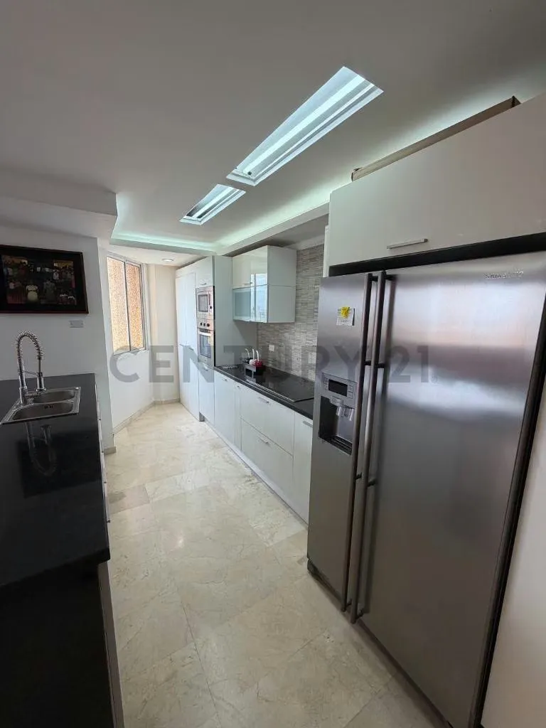 apartamento en Alquiler sector Bellas Artes. Edificio Piccola Europa - 2