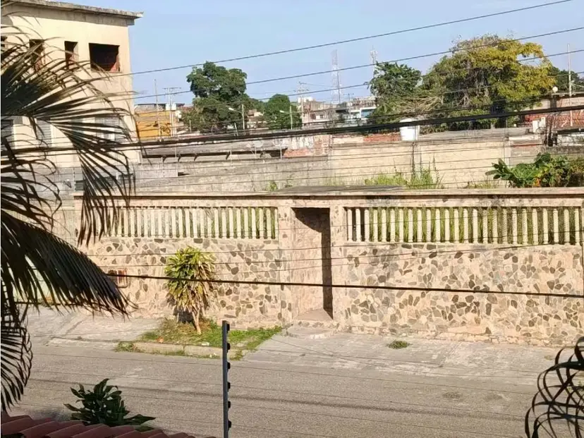 Vendo terreno 476m2 Higuerote 7304