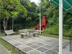 View 25