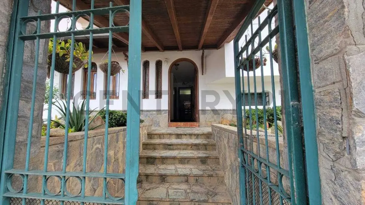 En venta Casa-Quinta en Los Naranjos del municipio el Hatillo - 3