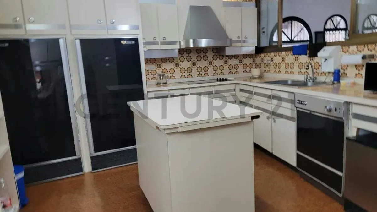 En venta Casa-Quinta en Los Naranjos del municipio el Hatillo - 9