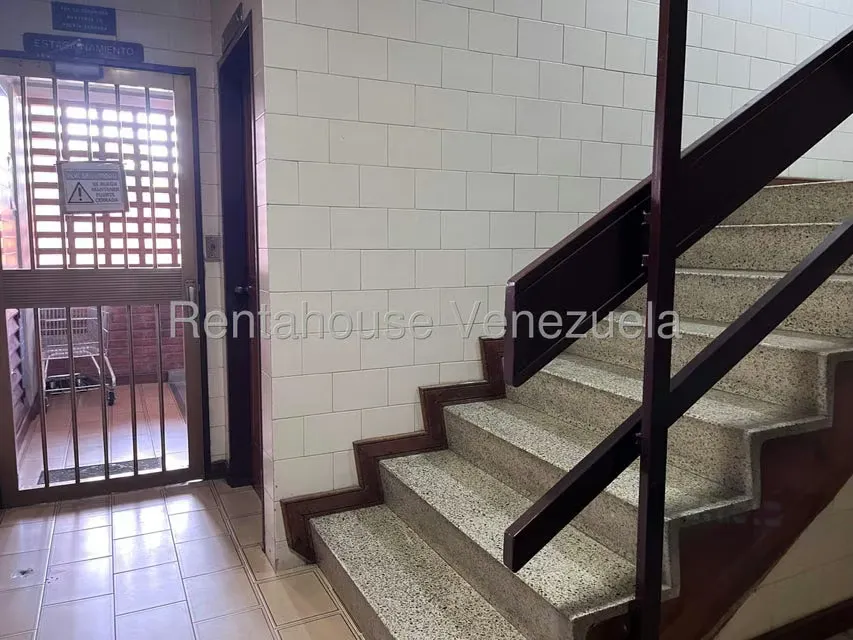 Apartamento (Multiples Niveles) en Venta en Urbanizacion El Centro, Aragua - 4