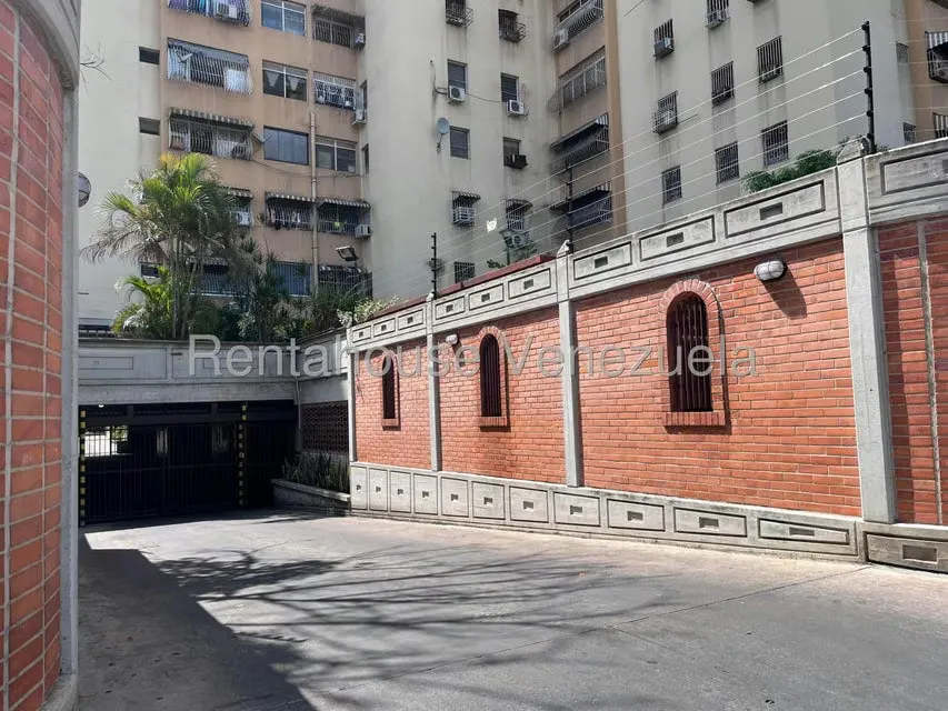 Apartamento (Multiples Niveles) en Venta en Urbanizacion El Centro, Aragua - 5