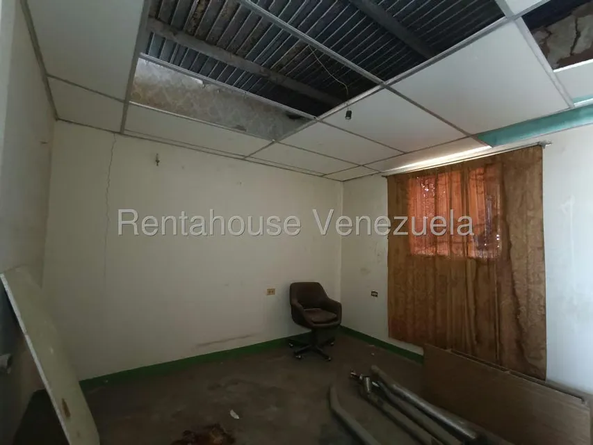 Local Comercial en Alquiler en Miraflores, Zulia - 14