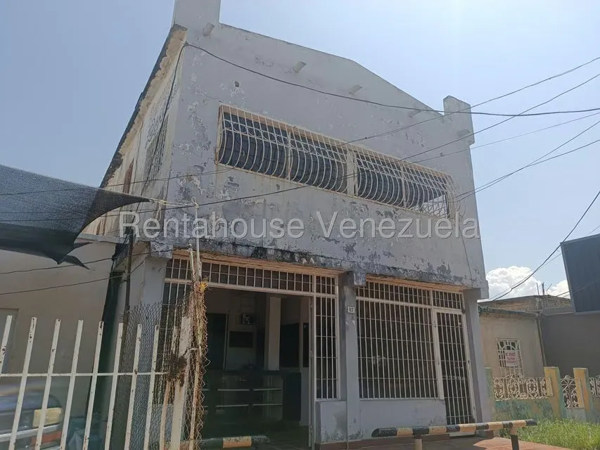 Local Comercial en Alquiler en Miraflores, Zulia - 4