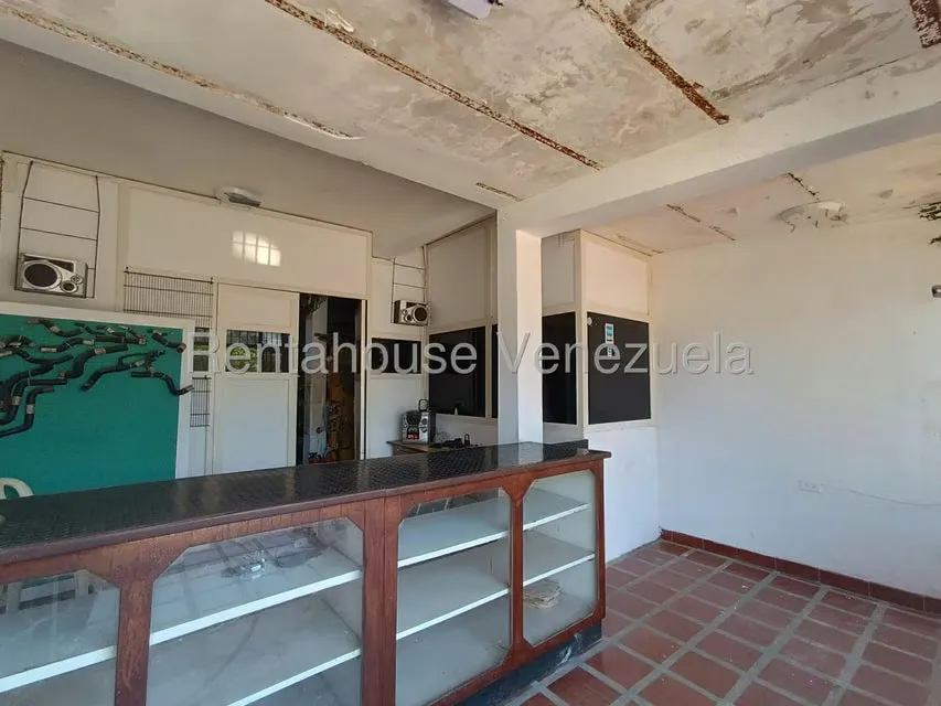 Local Comercial en Alquiler en Miraflores, Zulia - 5