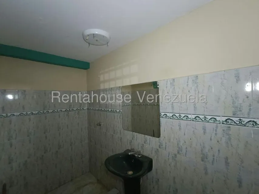Local Comercial en Alquiler en Miraflores, Zulia - 10