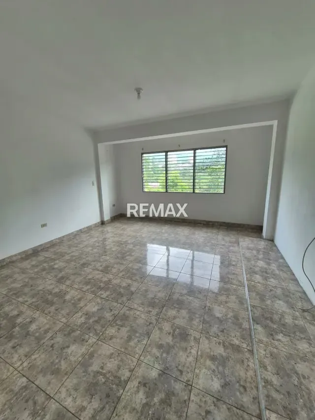 casa en venta en los naranjos - 3