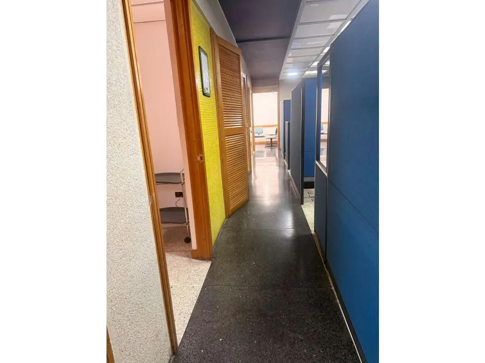 Se vende/alquila oficina 200m2 La Castellana 5873 - 22