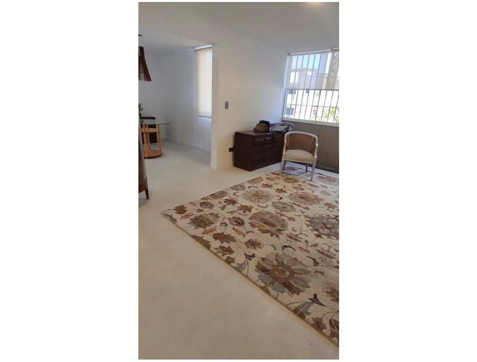 Alquilo apartamento 120m2 Lomas de La Trinidad 3897 - 3