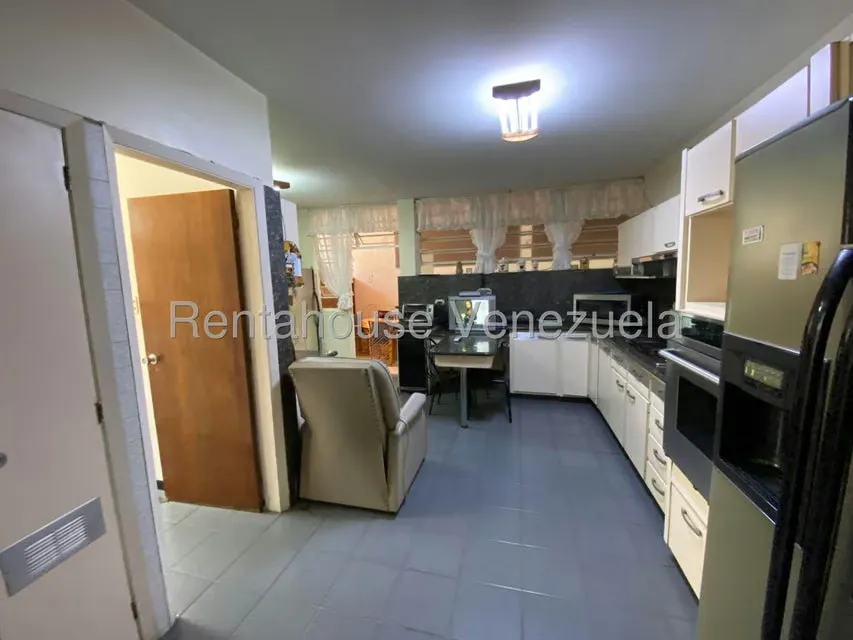 Casa (Duplex) en Venta en Caurimare, Distrito Metropolitano - 26