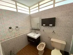 Vista 44