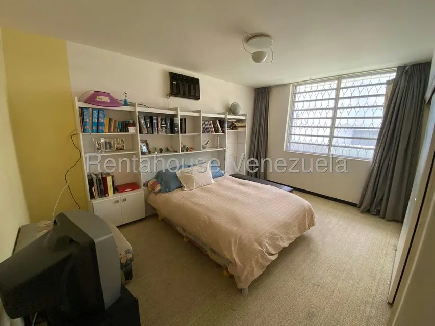 Casa (Duplex) en Venta en Caurimare, Distrito Metropolitano - 50