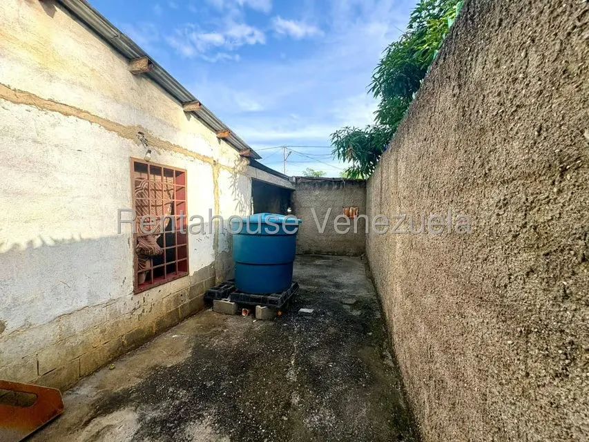 Casa (1 Nivel) en Venta en Parroquia Tamaca, Lara - 11