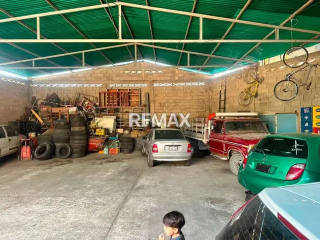 Venta de Galpón en Avenida Guaicaipuro con Calle Rivas - 2