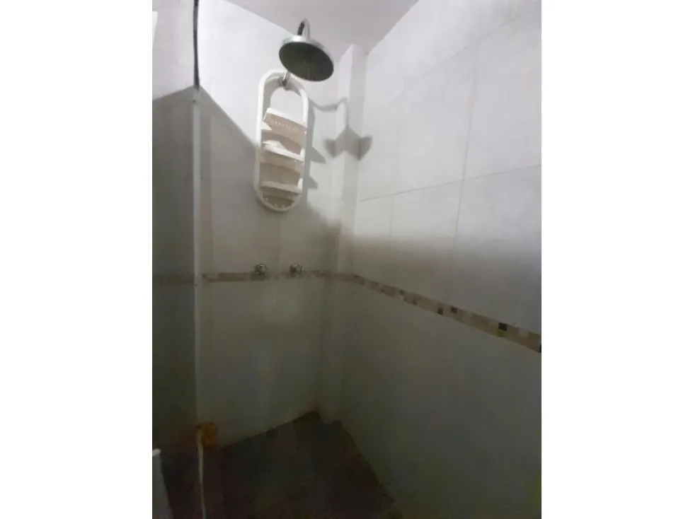 Vendo casa de 3 niveles 690m2 El Cuji-San Antonio 8170 - 11