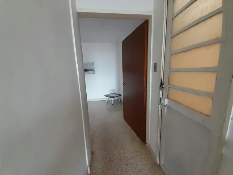 Vendo casa de 3 niveles 690m2 El Cuji-San Antonio 8170 - 31