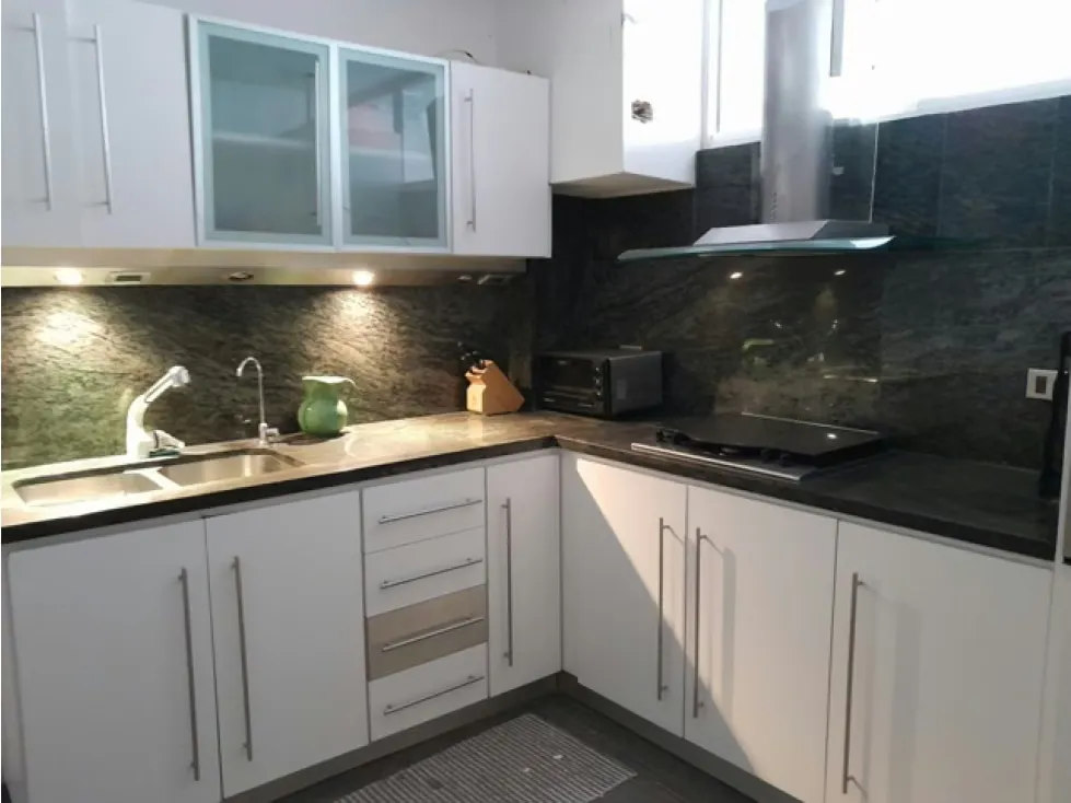 Vendo casa de 3 niveles 690m2 El Cuji-San Antonio 8170 - 4