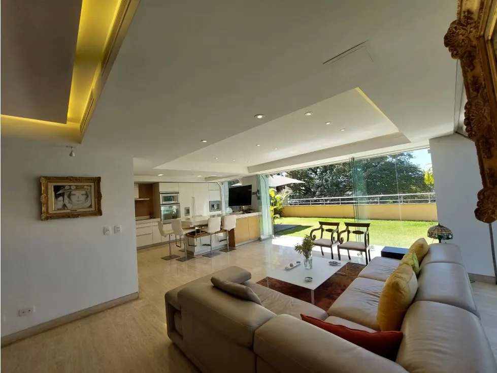 Vendo PB c/ jardin piscina 483m2 Los Palos Grandes 4354 - 8
