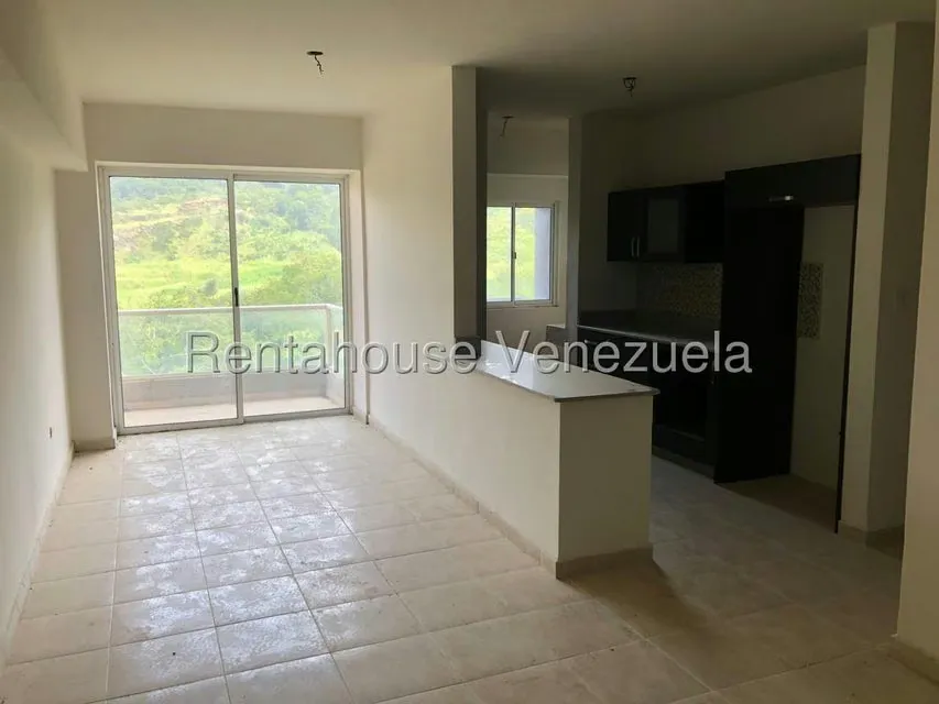 Apartamento (1 Nivel) en Venta en Tazajal, Carabobo - 2