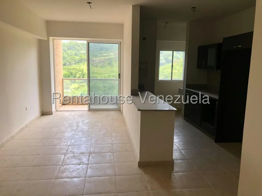 Apartamento (1 Nivel) en Venta en Tazajal, Carabobo - 3