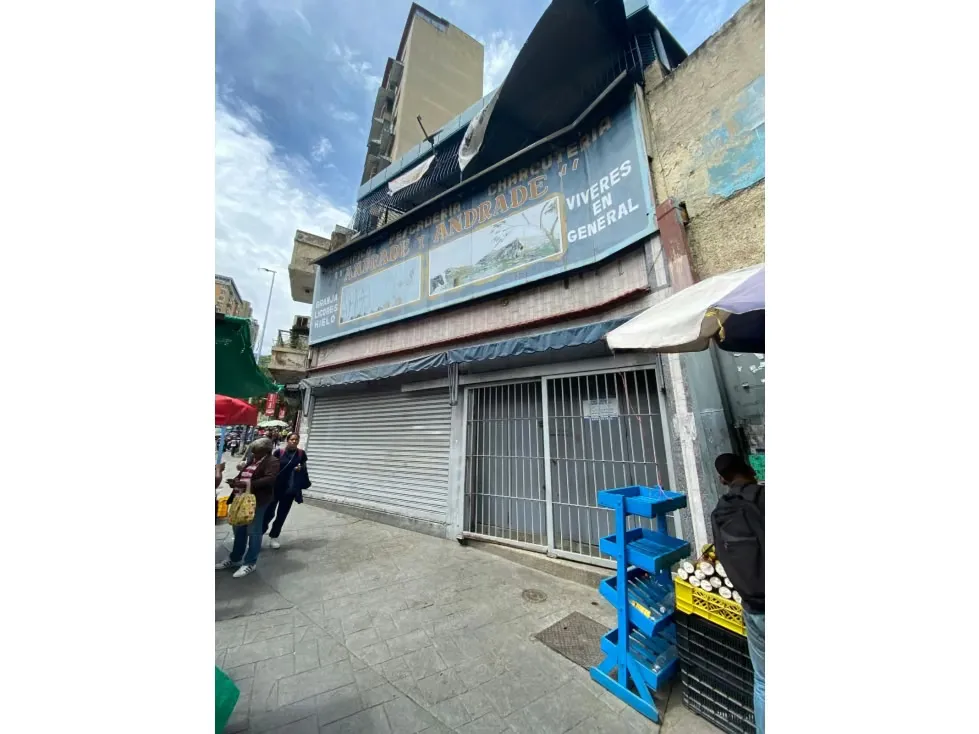 Edificio en venta o alquiler 1173m², Av. Fuerzas Armadas