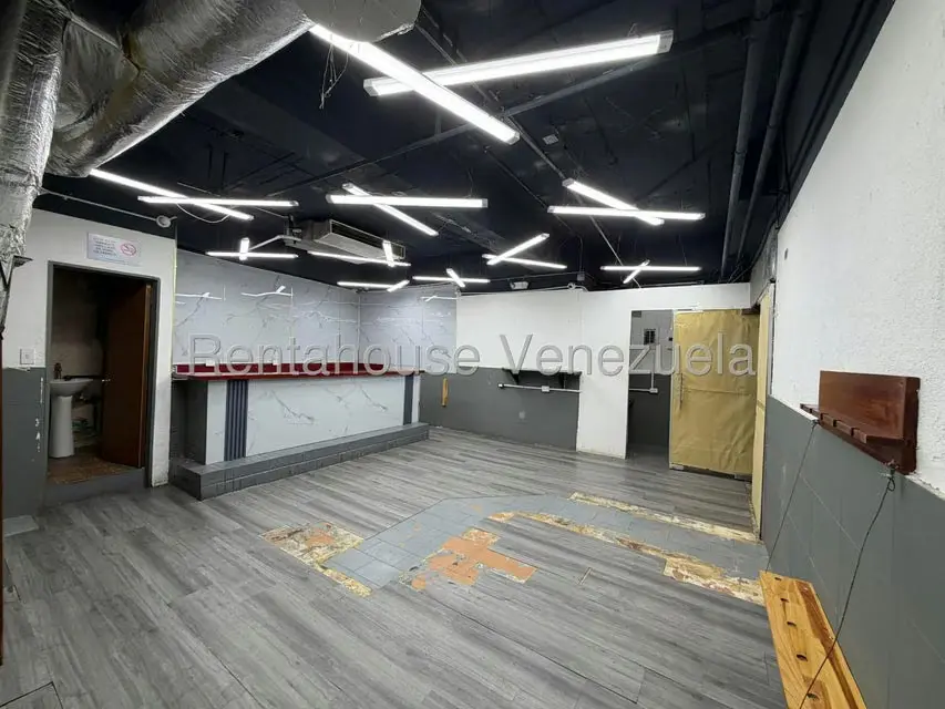 Local Comercial en Alquiler en Chacao, Distrito Metropolitano - 2