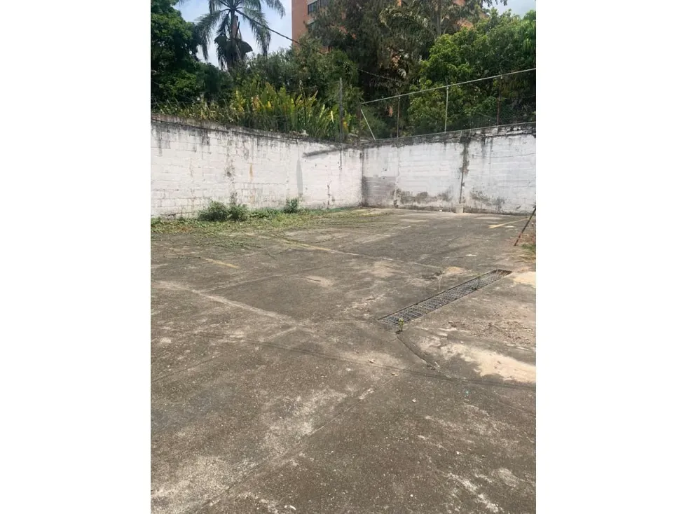 Se venden casas 1155m2 La Florida 1847 - 2