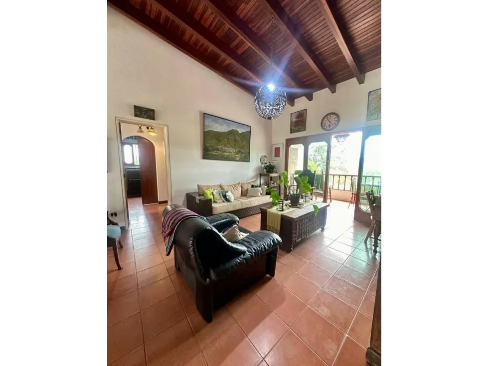 Vendo casa calle cerrada 415m2 La Lagunita 7486 - 14