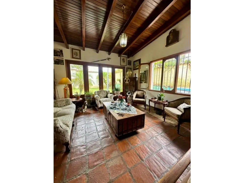 Vendo casa calle cerrada 415m2 La Lagunita 7486 - 3