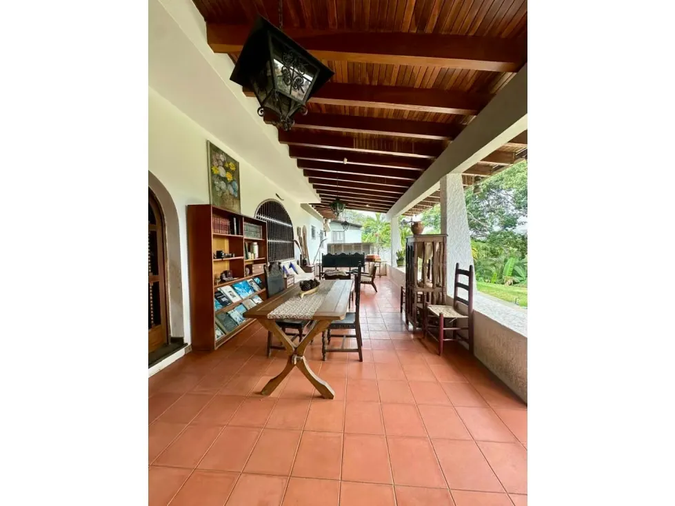 Vendo casa calle cerrada 415m2 La Lagunita 7486 - 4
