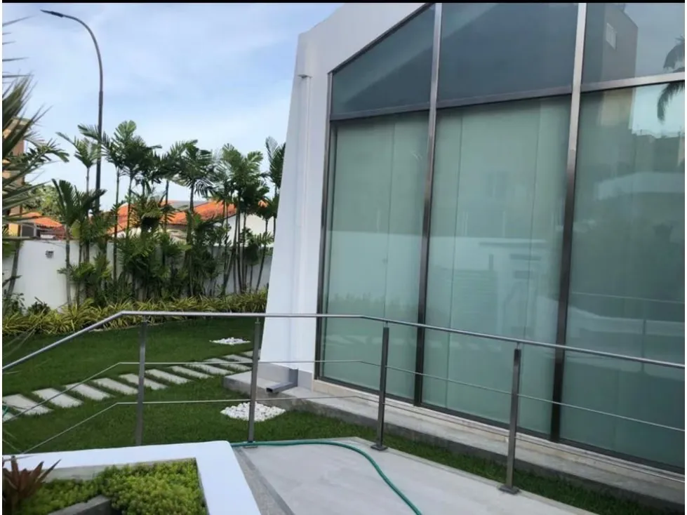 Se vende casa 365m2 Los Samanes 4078 - 26