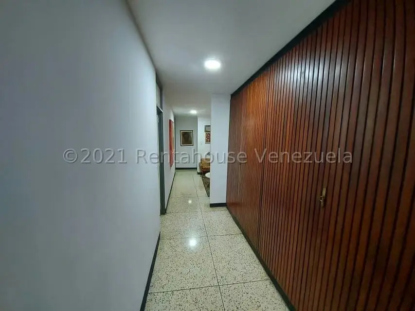 Casa (Duplex) en Venta en Colinas de Bello Monte, Distrito Metropolitano - 25