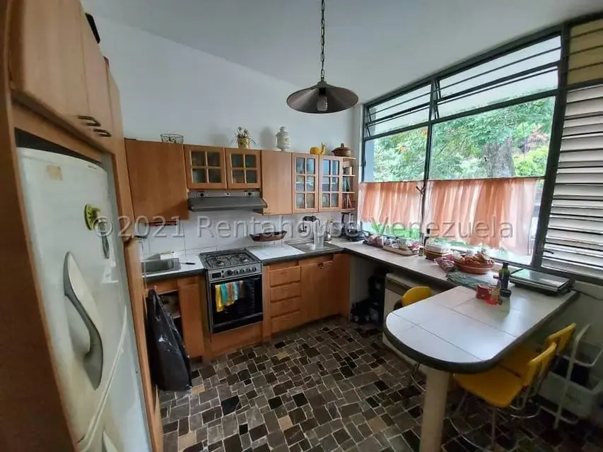 Casa (Duplex) en Venta en Colinas de Bello Monte, Distrito Metropolitano - 28