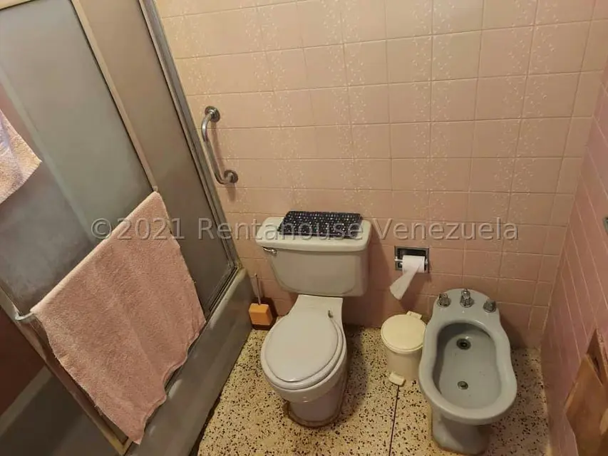 Casa (Duplex) en Venta en Colinas de Bello Monte, Distrito Metropolitano - 36
